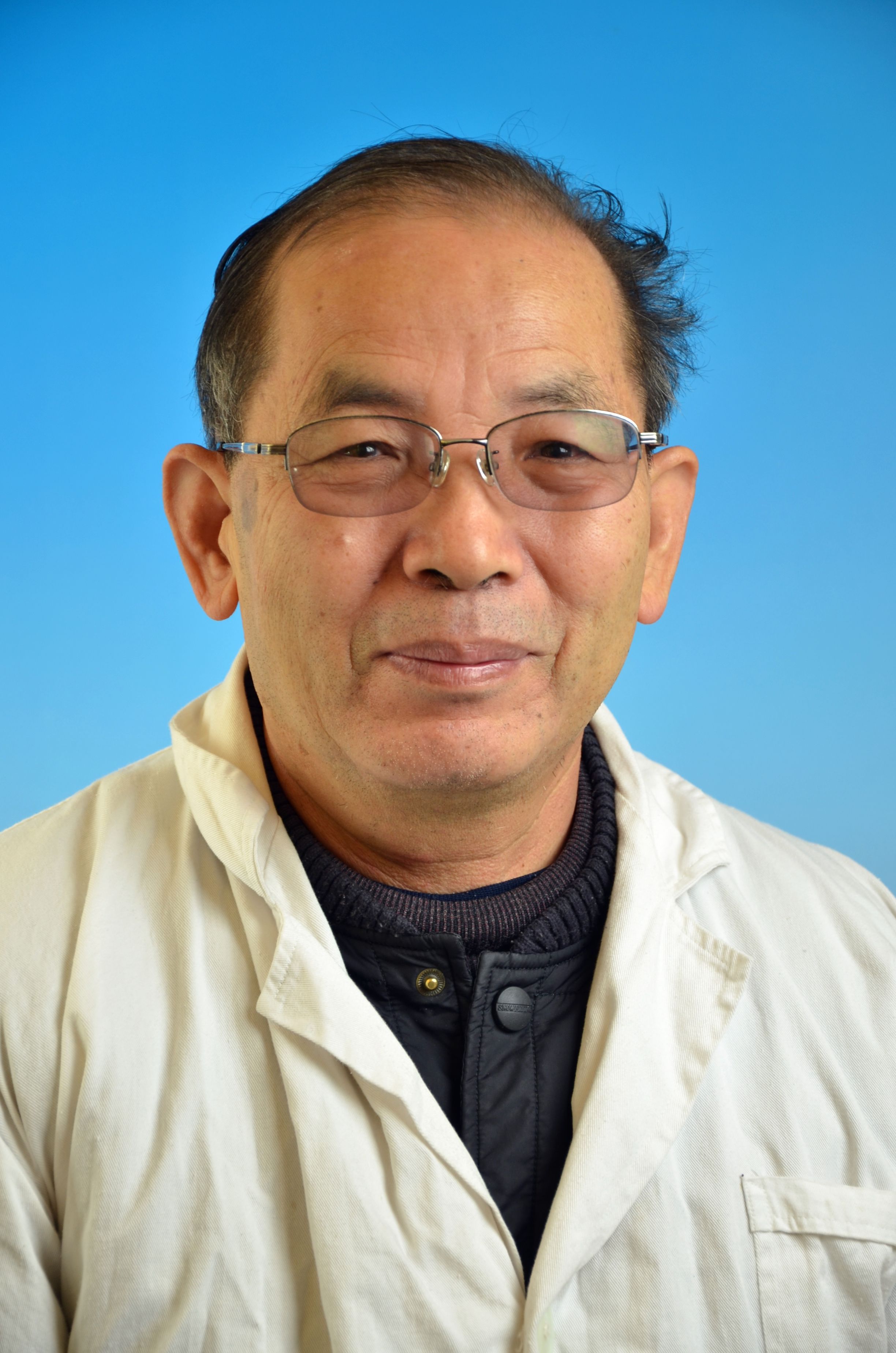 教授 坐诊时间:                              个人简历 刘培